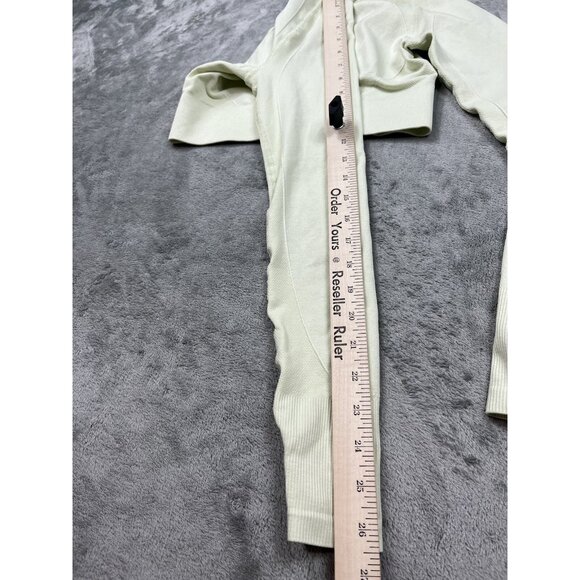 Gymshark Crop Top Women Medium Yellow Seamless Long Sleeve Thumb Holes Workout - Picture 6 of 9